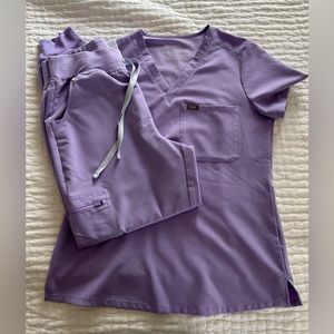 Figs lavender dew high waisted Zamora 2.0 medium and Catarina top small